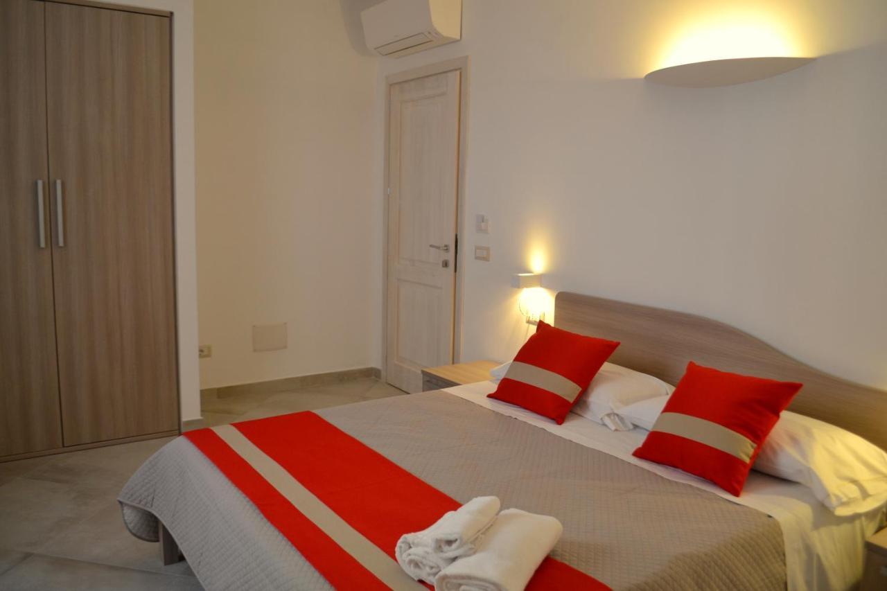 Domo'E Sorres Hotell Olbia Eksteriør bilde